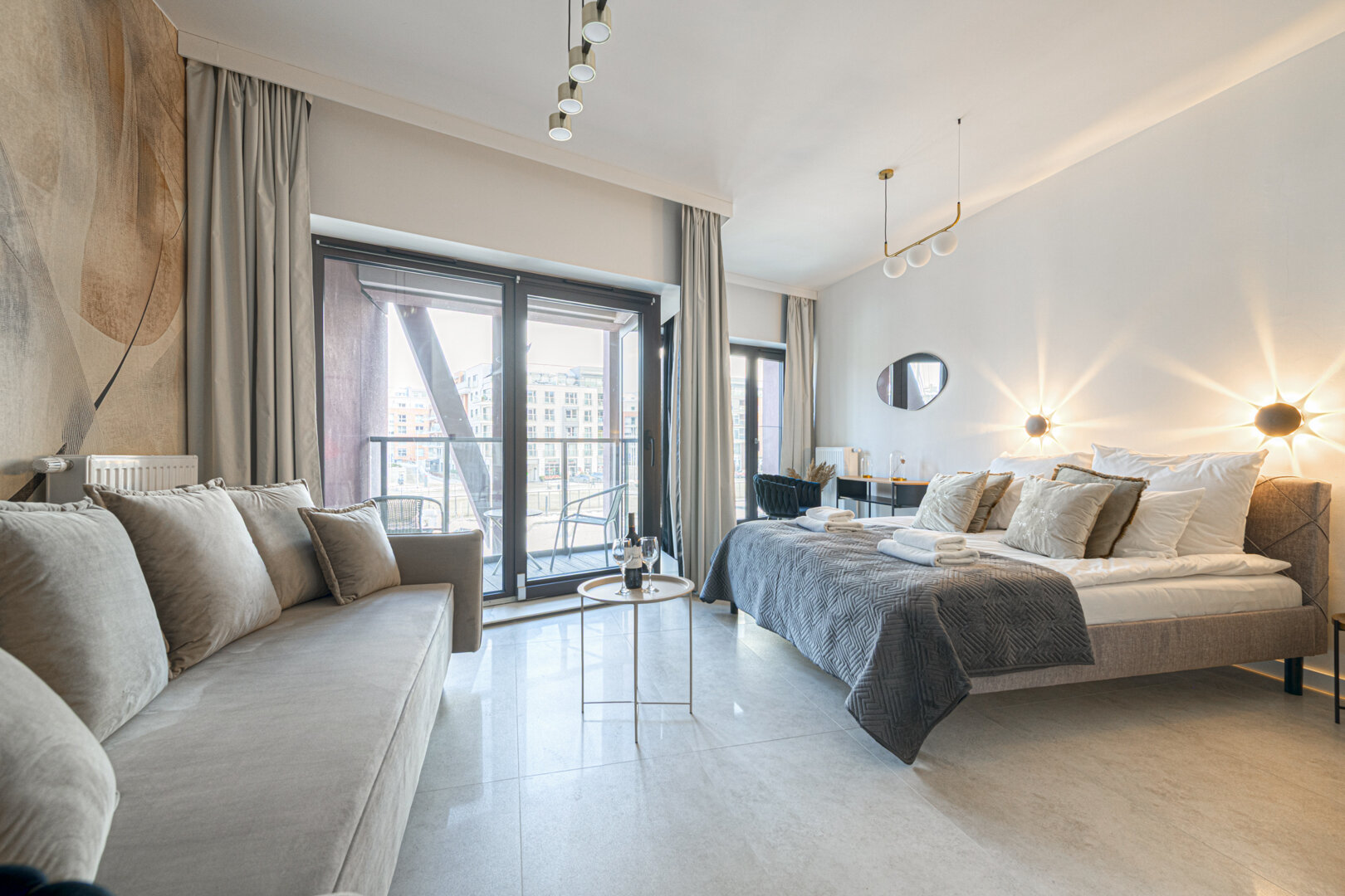 TGNieruchomości Black Amber Apartment with a River View